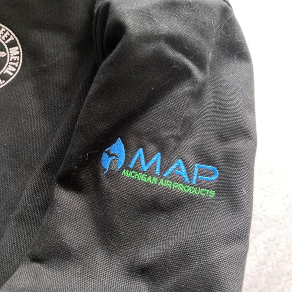 Carhartt men’s hooded canvas jacket with company logo - Picture 4 of 8